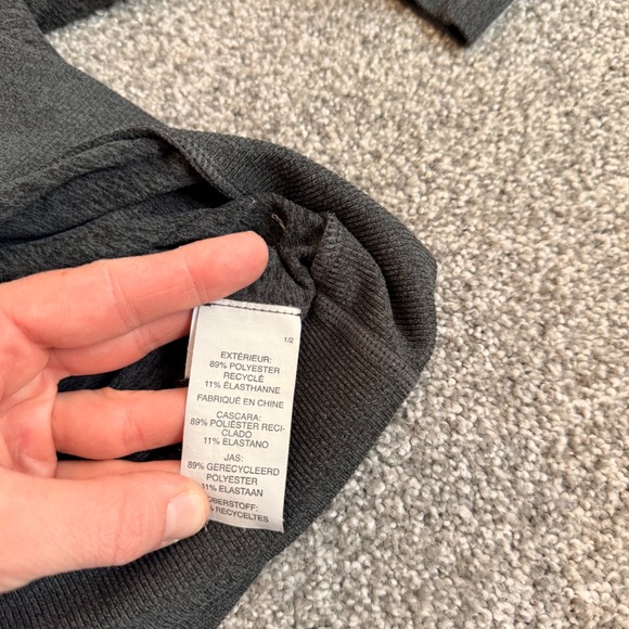 Vuori Womens Charcoal Heather Halo Performance Crew Sweatshirt VW241 Gray Size M - Picture 6 of 8